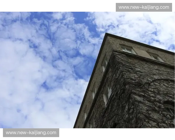 温哥华vs渥太华：一场关于生活方式与城市魅力的深度对话